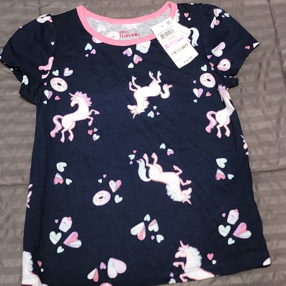 Epic threads unicorn top